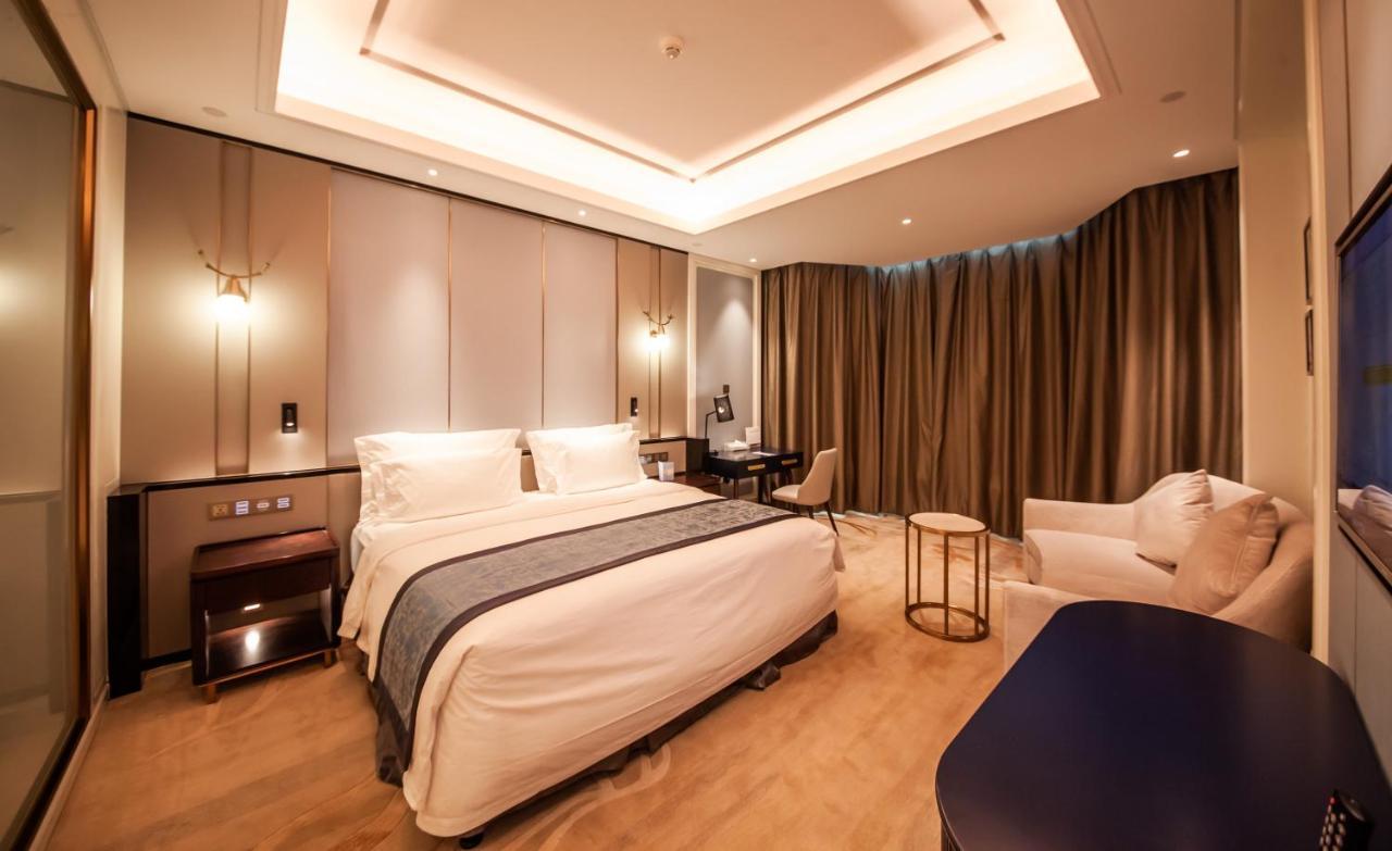 Hotel Wyndham Qingdao Exterior foto