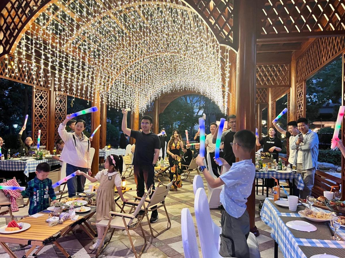 Hotel Wyndham Qingdao Exterior foto