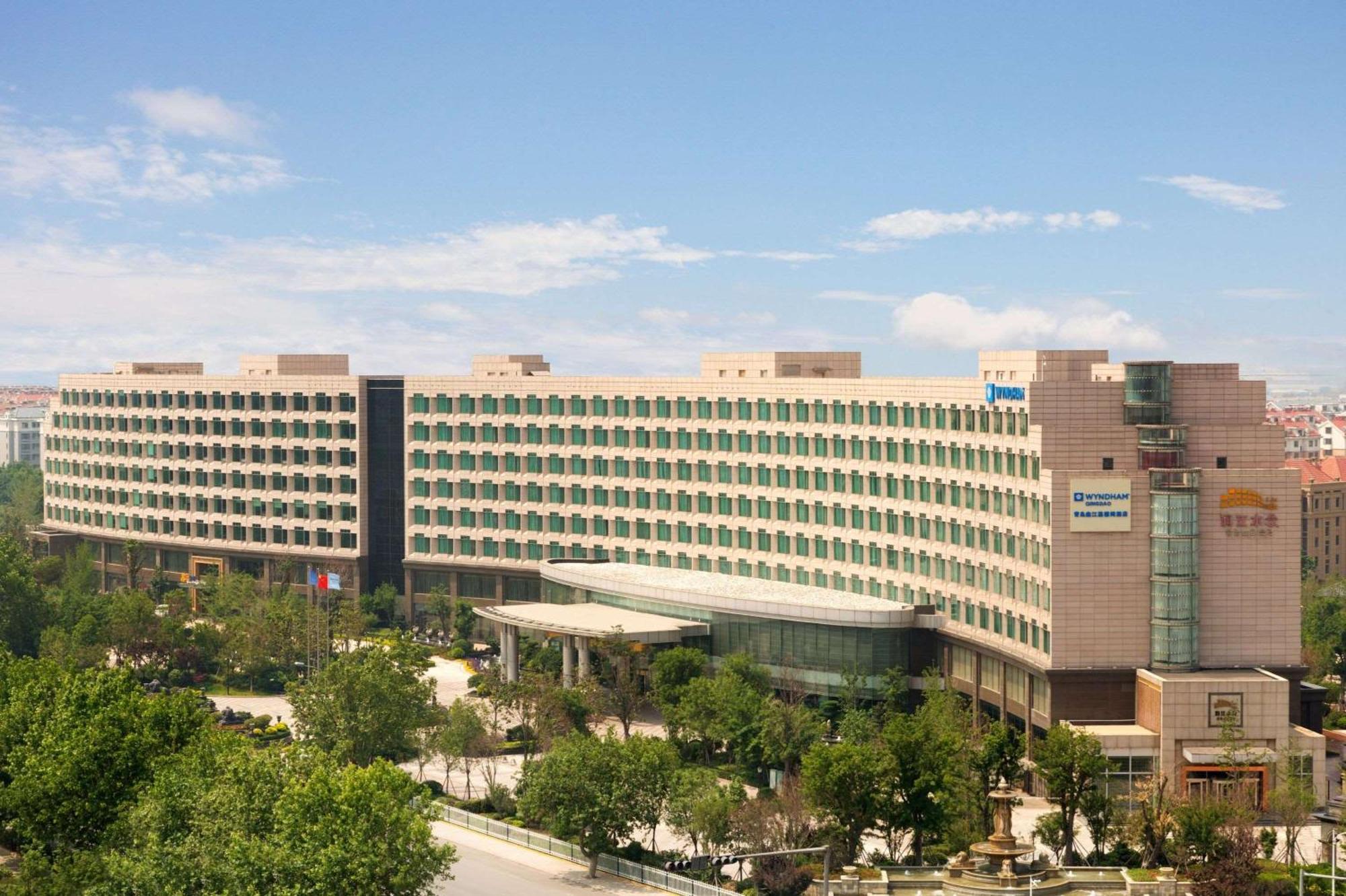 Hotel Wyndham Qingdao Exterior foto