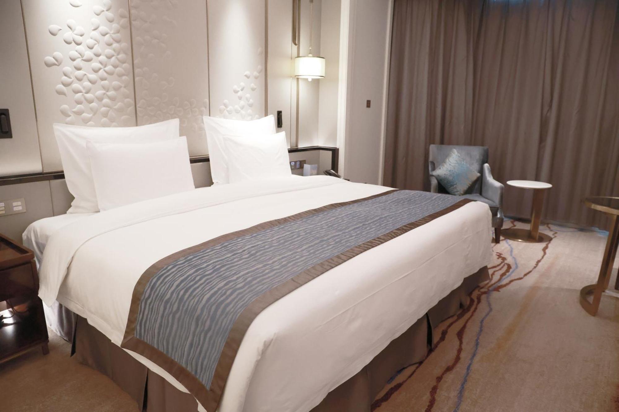 Hotel Wyndham Qingdao Exterior foto