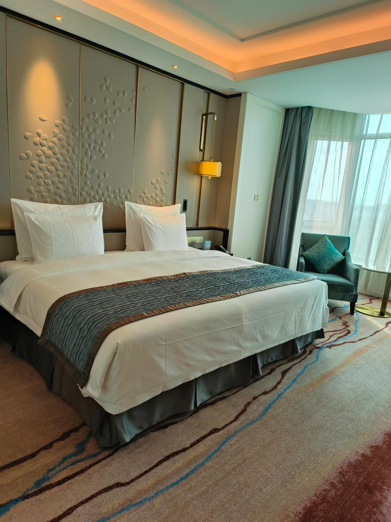 Hotel Wyndham Qingdao Exterior foto
